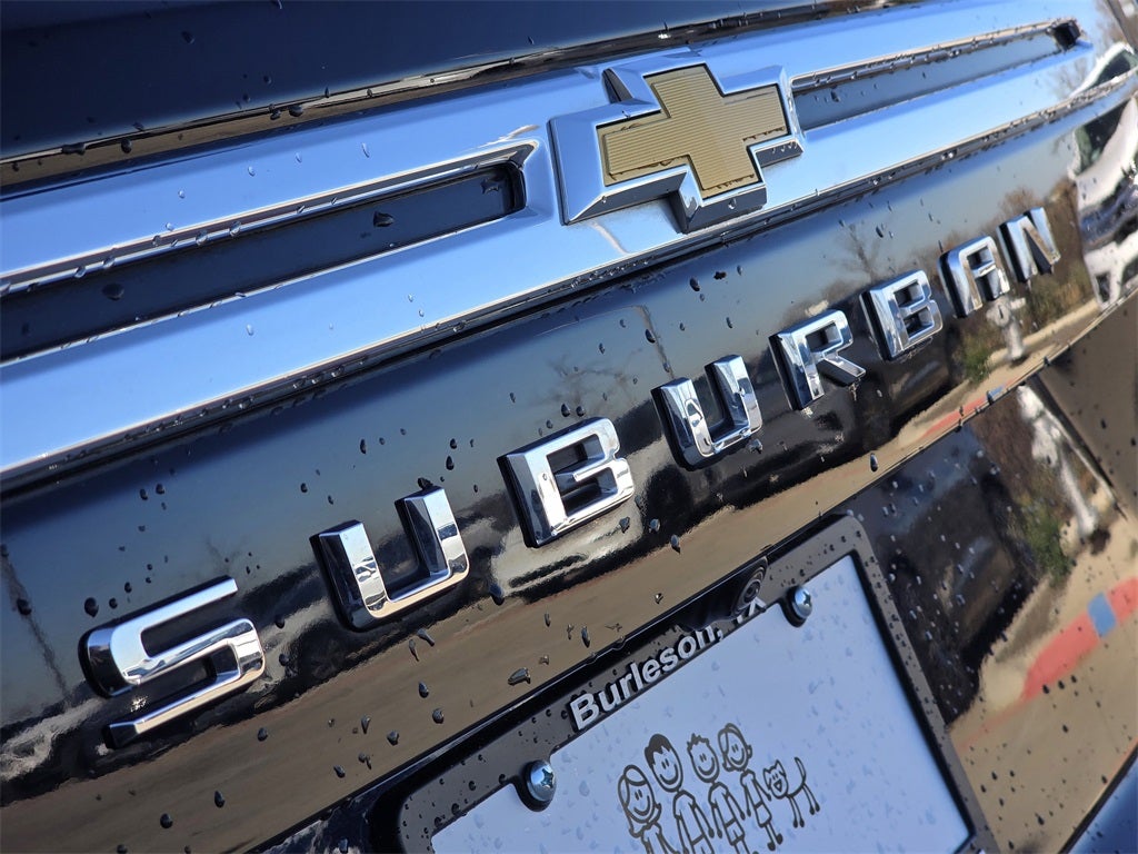 2024 Chevrolet Suburban LT