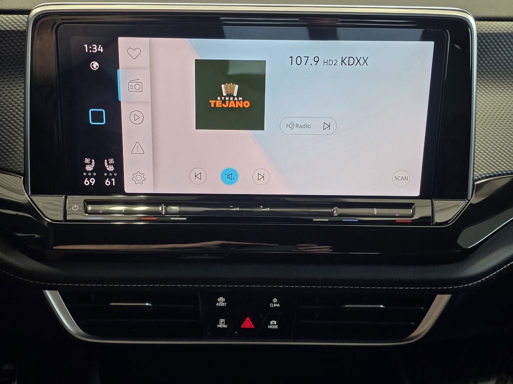2025 Volkswagen Atlas Cross Sport 2.0T SEL R-Line Black