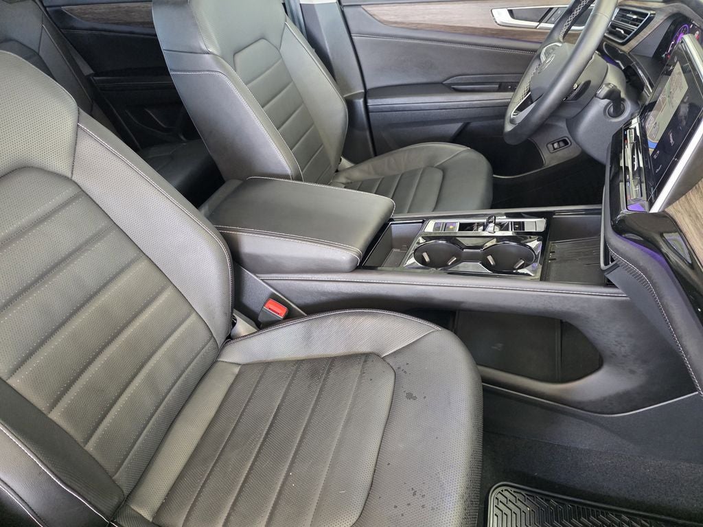 2025 Volkswagen Atlas 2.0T SEL