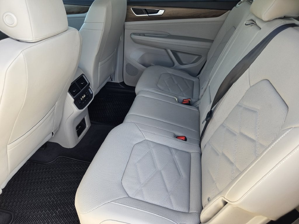 2026 Volkswagen Atlas SE