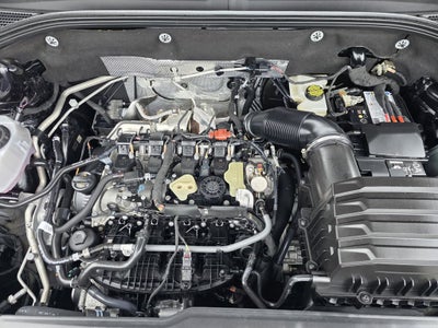 2025 Volkswagen Atlas Cross Sport 2.0T SEL Premium R-Line