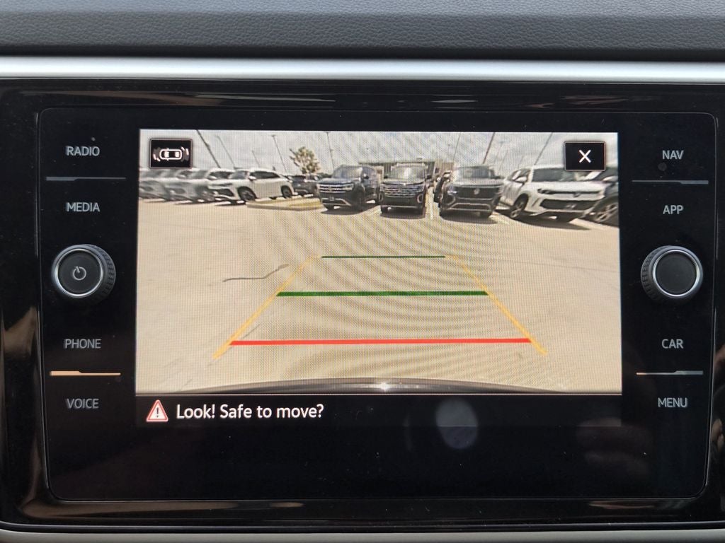 2023 Volkswagen Atlas Cross Sport 3.6L V6 SEL Premium R-Line