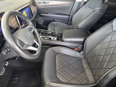 2024 Volkswagen Atlas 2.0T SEL Premium R-Line