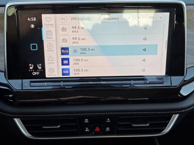 2026 Volkswagen Atlas SE w/Technology