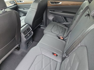 2026 Volkswagen Atlas SE w/Technology
