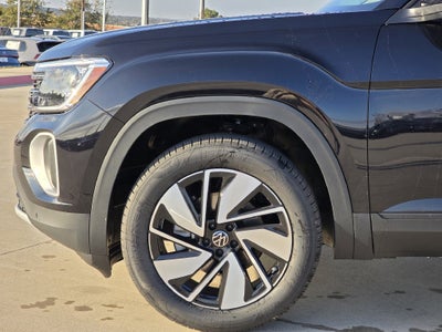2026 Volkswagen Atlas SE w/Technology