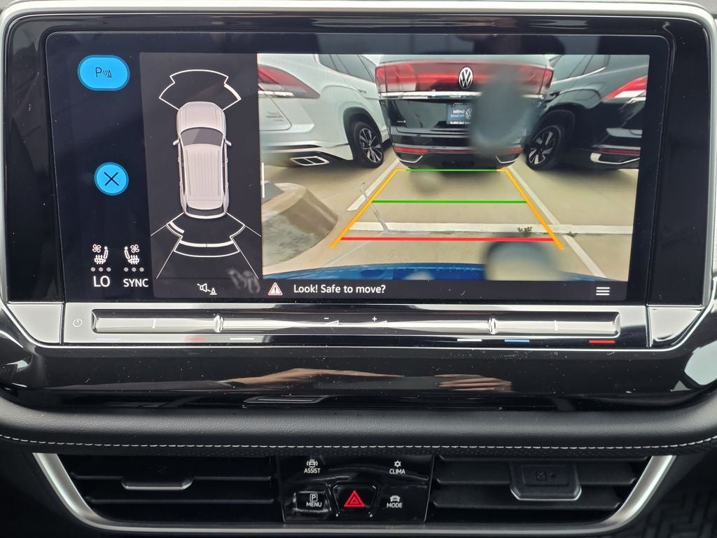 2025 Volkswagen Atlas Cross Sport 2.0T SE w/Technology