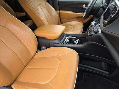 2022 Chrysler Pacifica Hybrid Pinnacle