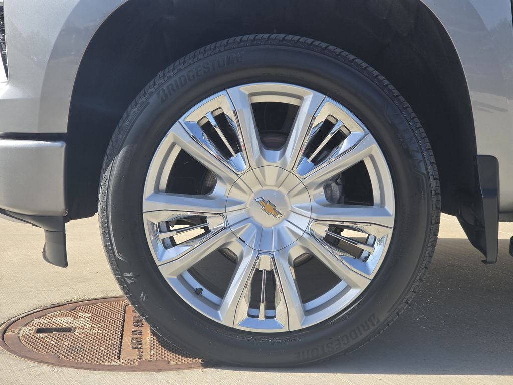 2023 Chevrolet Silverado 1500 High Country