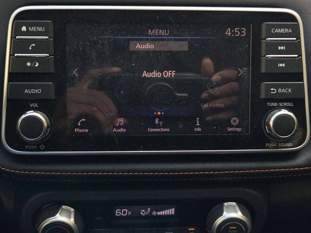 2019 Nissan Kicks SR