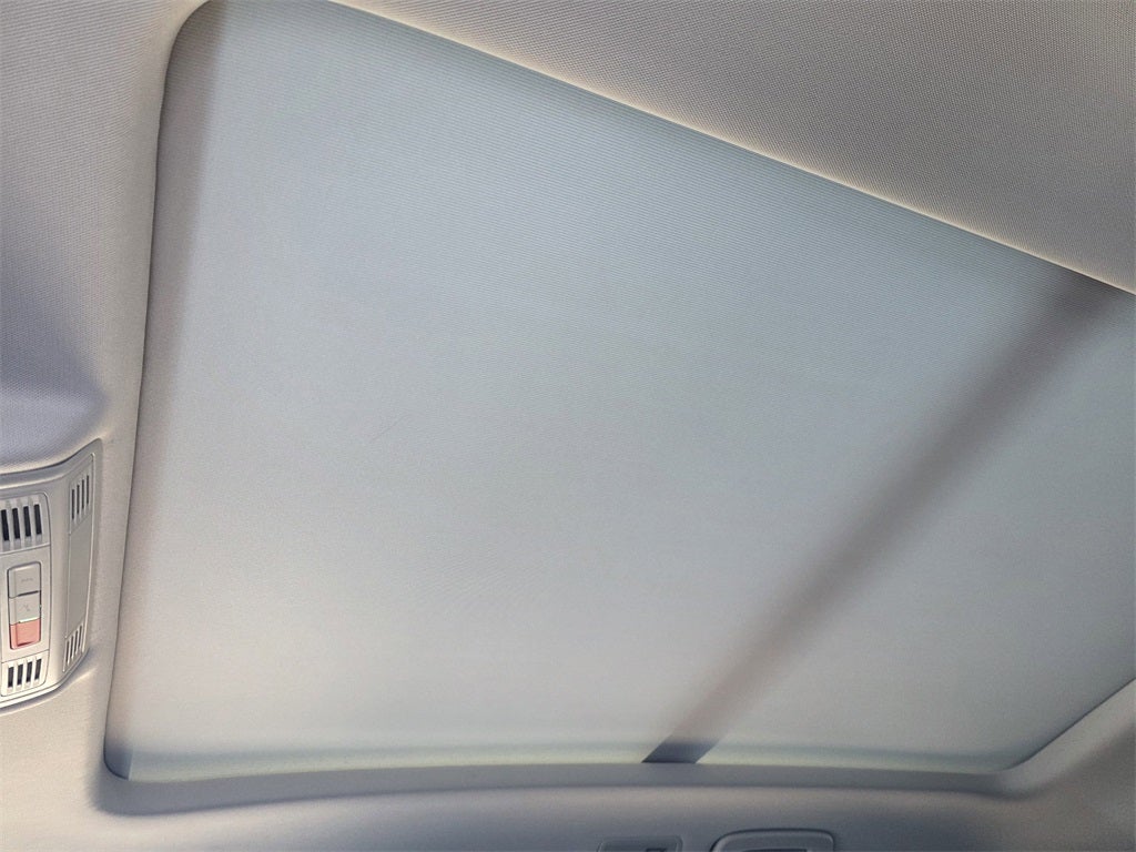 2025 Volkswagen Taos 1.5T SE Black