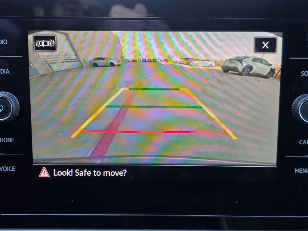 2025 Volkswagen Taos 1.5T SE