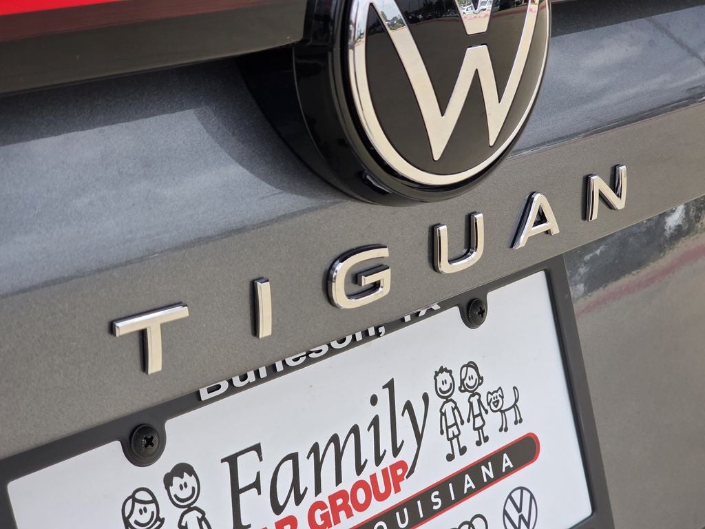 2025 Volkswagen Tiguan 2.0T SE