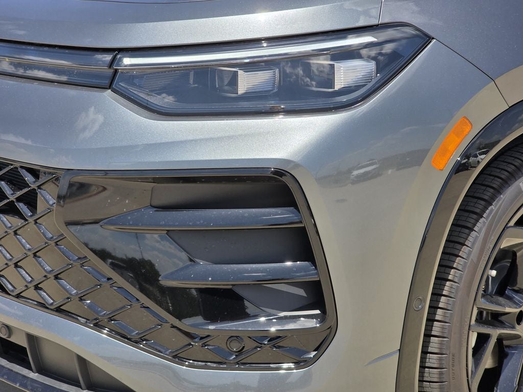 2025 Volkswagen Tiguan 2.0T SE R-Line Black