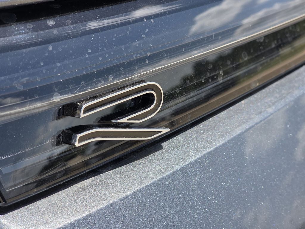 2025 Volkswagen Tiguan 2.0T SE R-Line Black