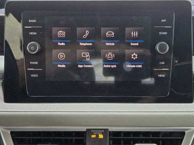 2025 Volkswagen Taos 1.5T SE
