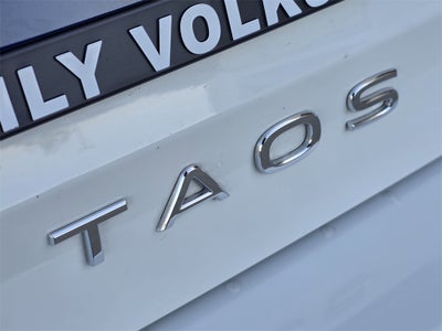 2025 Volkswagen Taos 1.5T SE