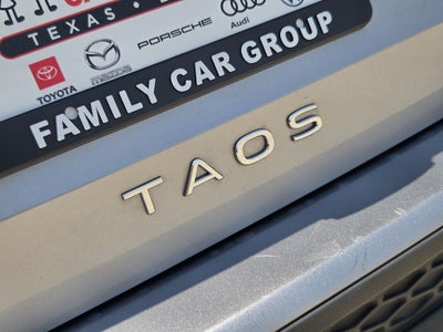 2025 Volkswagen Taos 1.5T SE