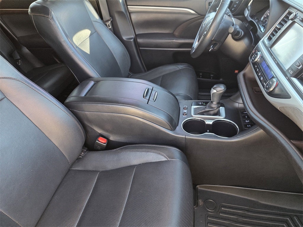 2017 Toyota Highlander Limited