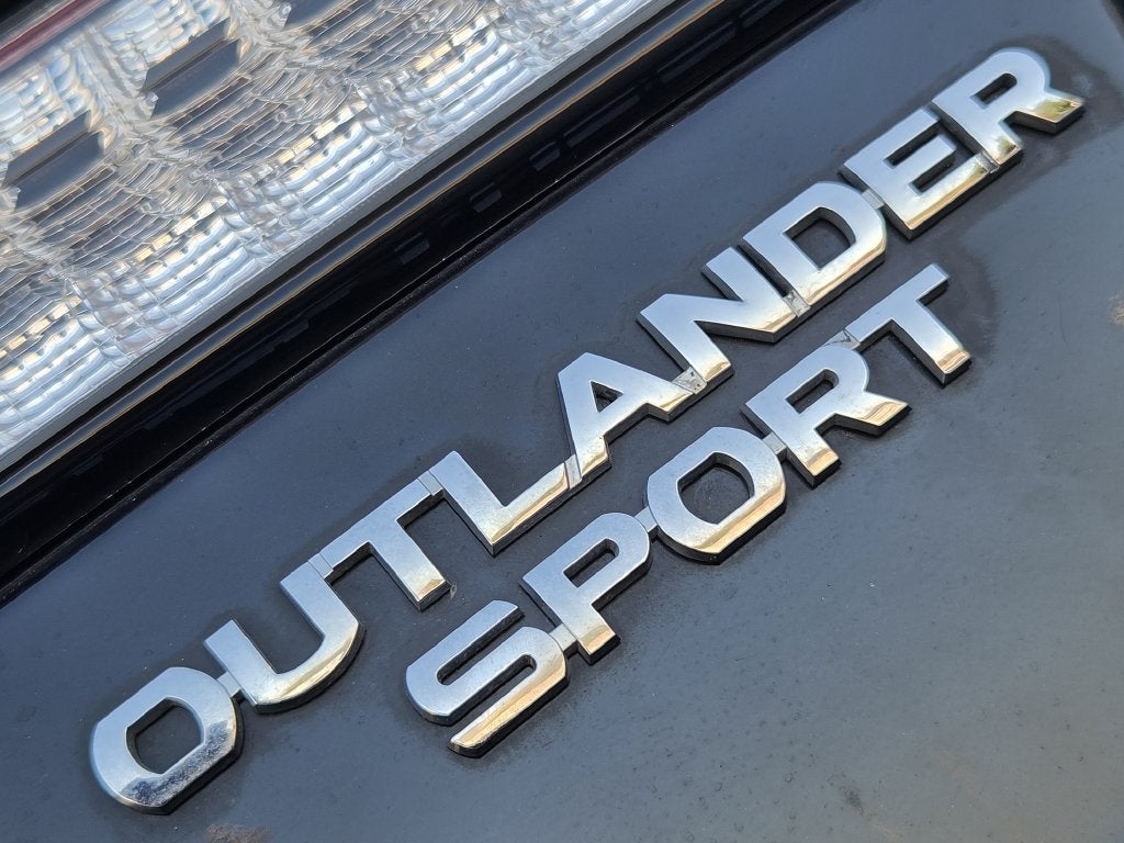 2023 Mitsubishi Outlander Sport 2.0 ES
