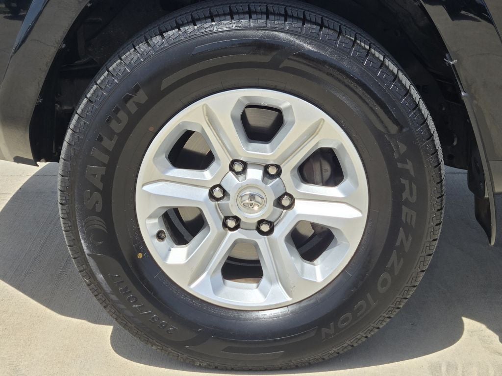 2024 Toyota 4Runner SR5