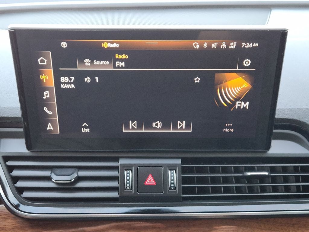 2023 Audi Q5 45 S line Premium quattro