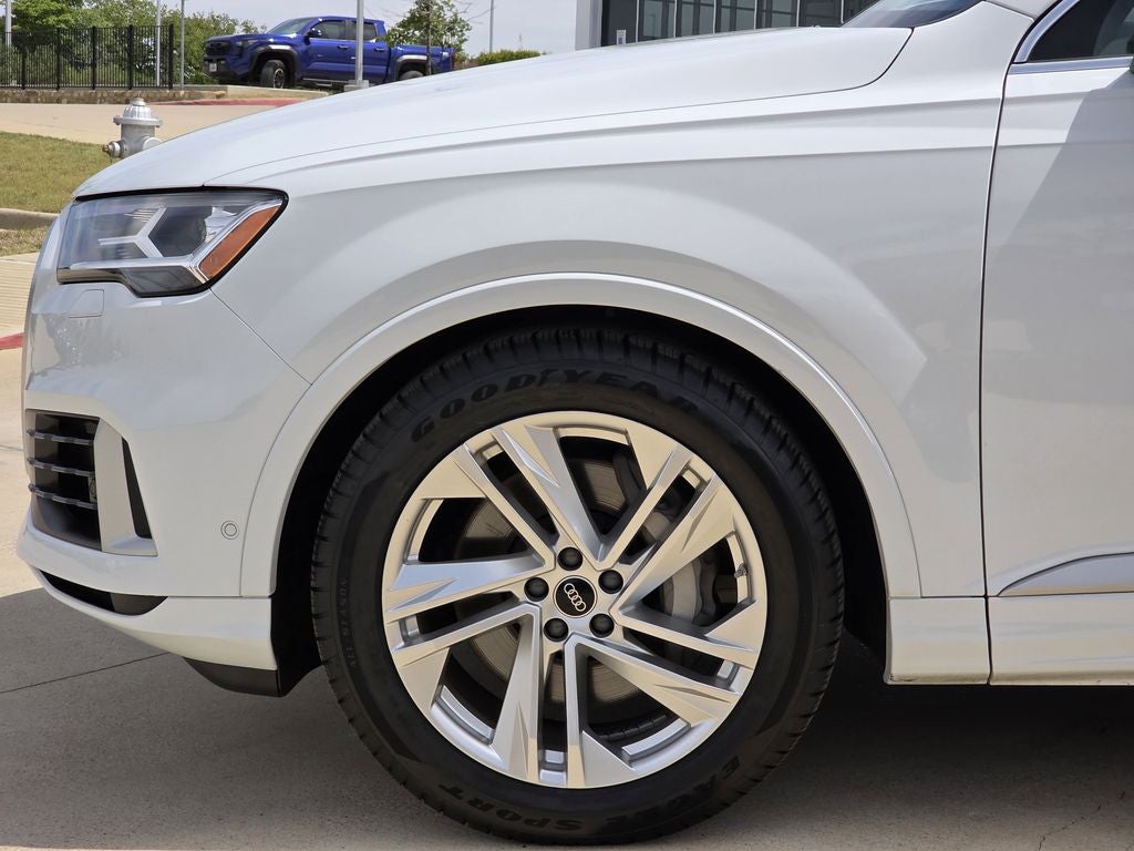 2023 Audi Q7 55 Prestige quattro