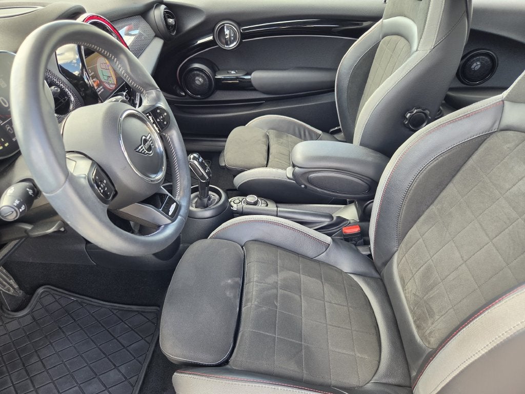 2023 MINI John Cooper Works Base