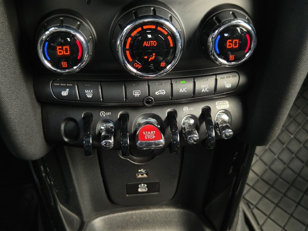 2023 MINI John Cooper Works Base