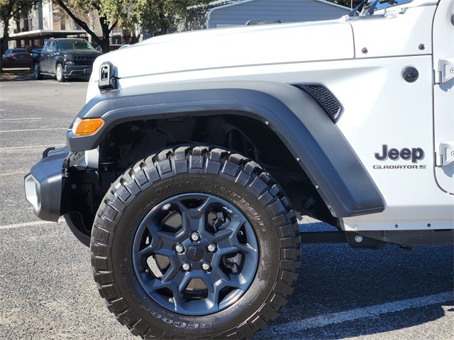 2023 Jeep Gladiator Sport