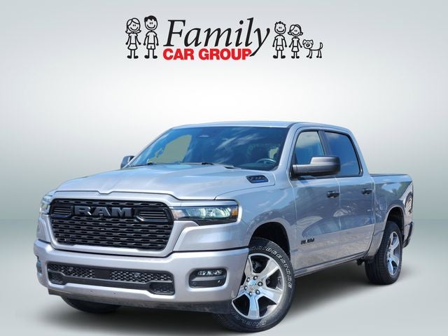 2025 RAM 1500 Tradesman 4x4 Crew Cab 5'7's photo