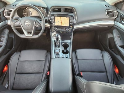 2023 Nissan Maxima SV