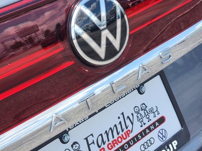 2024 Volkswagen Atlas 2.0T SE w/Technology
