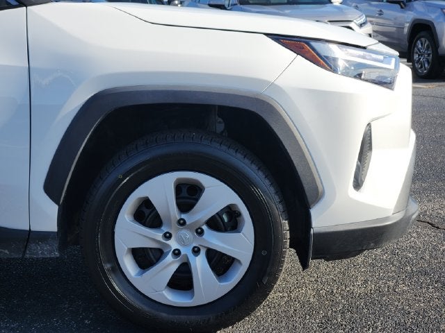 2025 Toyota RAV4 6