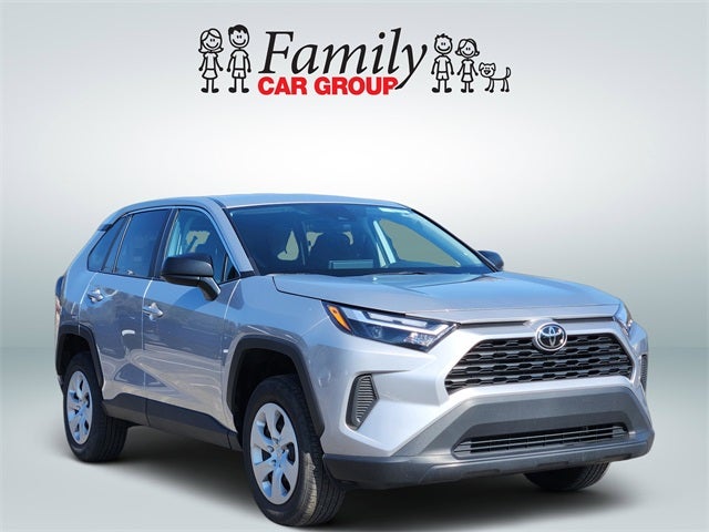 Used 2025 Toyota RAV4 LE with VIN 2T3H1RFV0SC318465 for sale in Northfield, Minnesota