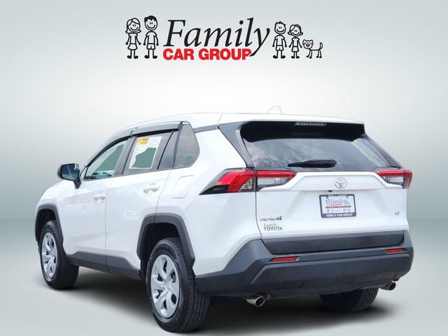 2024 Toyota RAV4 LE