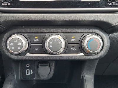 2024 Nissan Versa 1.6 S