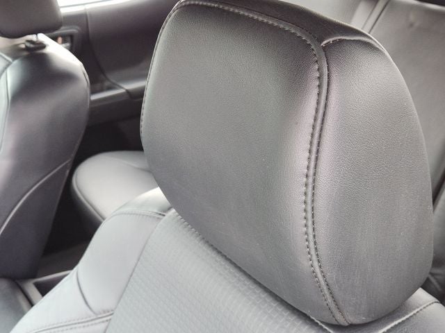 2023 Toyota Tacoma Limited V6