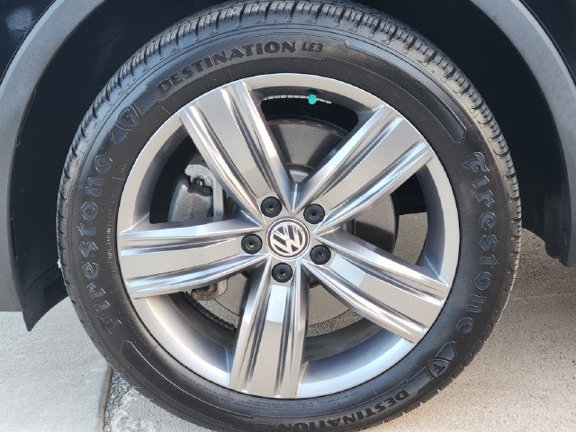 2021 Volkswagen Tiguan 2.0T SEL