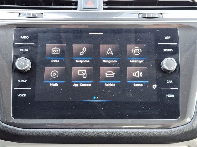 2023 Volkswagen Tiguan 2.0T SE