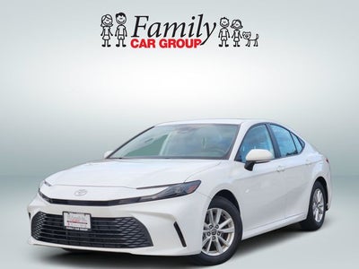2025 Toyota Camry LE