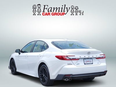 2025 Toyota Camry SE