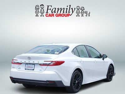 2025 Toyota Camry SE
