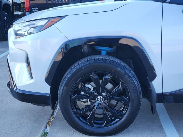 2025 Toyota RAV4 6