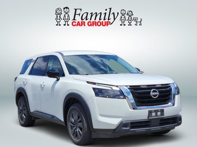 2024 Nissan Pathfinder S