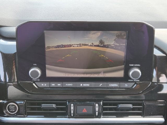 2023 Nissan Pathfinder SV
