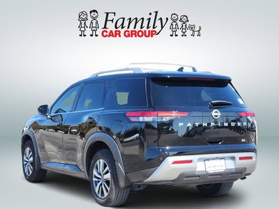 2024 Nissan Pathfinder SL