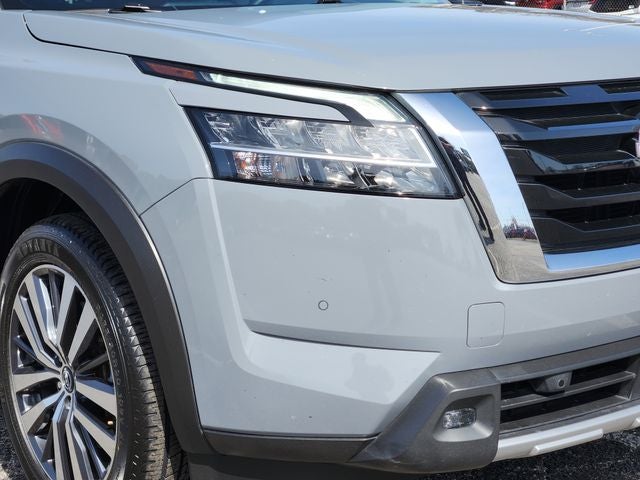 2022 Nissan Pathfinder Platinum