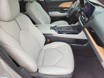 2024 Toyota Grand Highlander Platinum