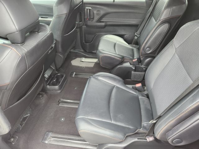 2022 Toyota Sienna XSE 7 Passenger